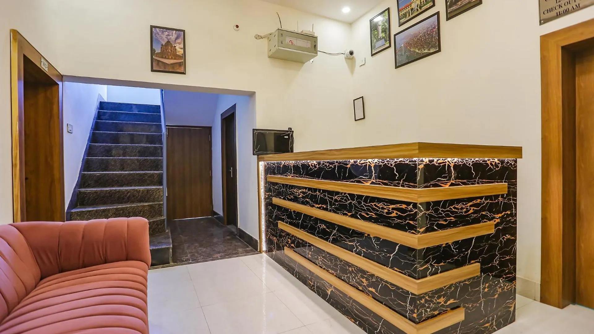 *** Hotel Fabhotel Jp Villa Varanasi India
